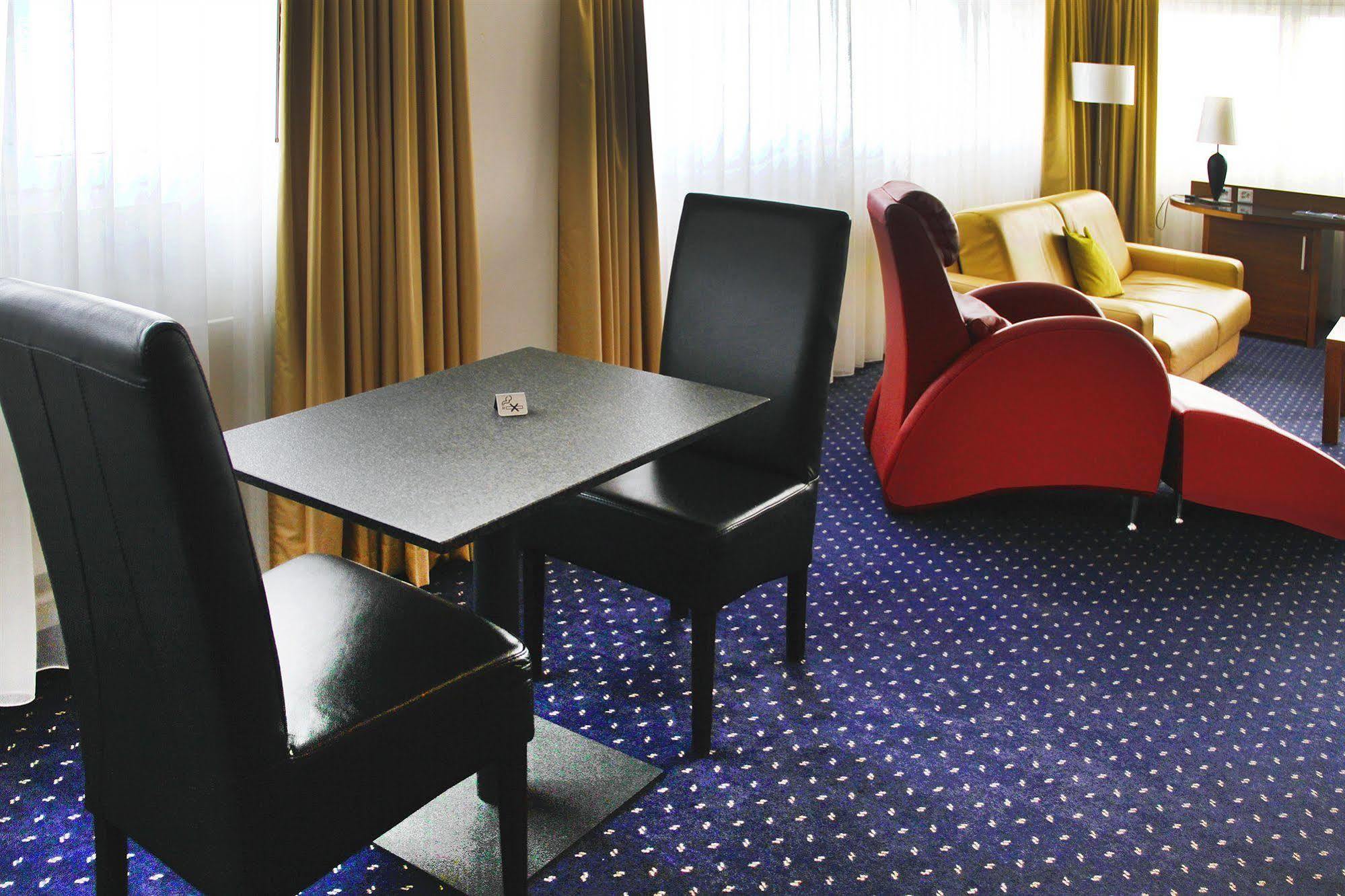 Hotel Hoeri Inn 외부 사진